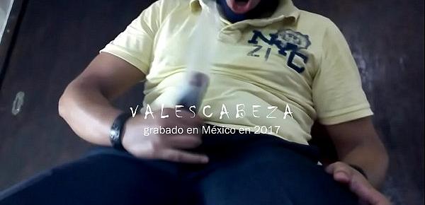  ValesCabeza296 SUCKING LATEX CONDOM CUMSHOT in CONDOM!!!! chupandome el condon lechazo dentro!!!
